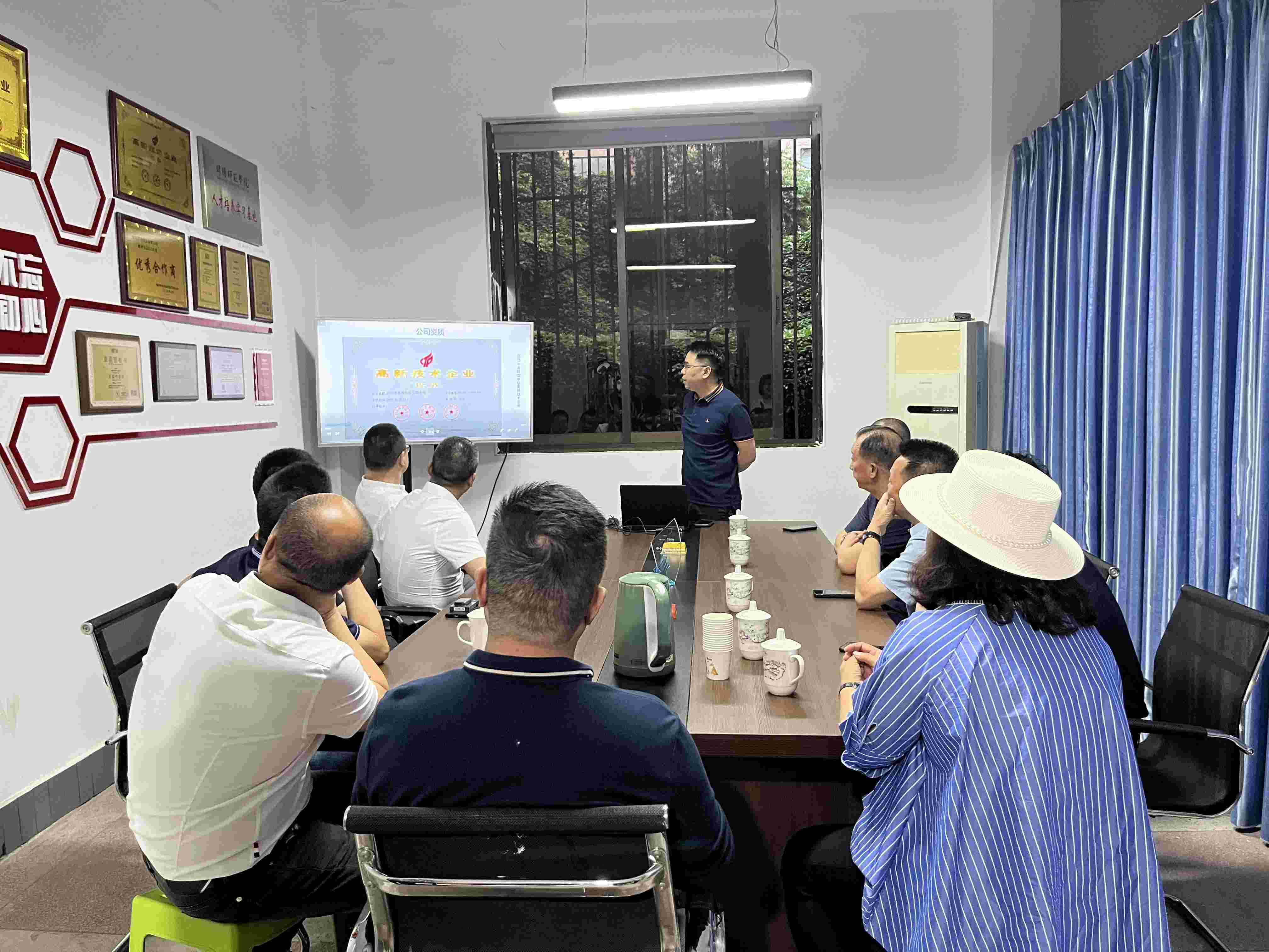 2023年5月5日，会长李德超会长带队走访会员吴加刚企业——绵阳市伟翔科技有限公司